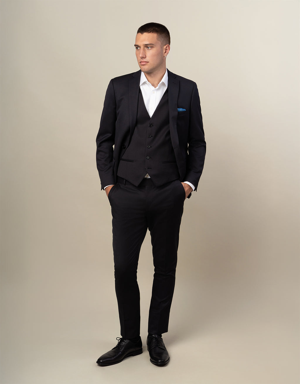 Fresh Black Suit