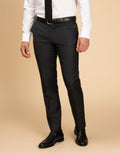 Scott is 191cm wearing size 92