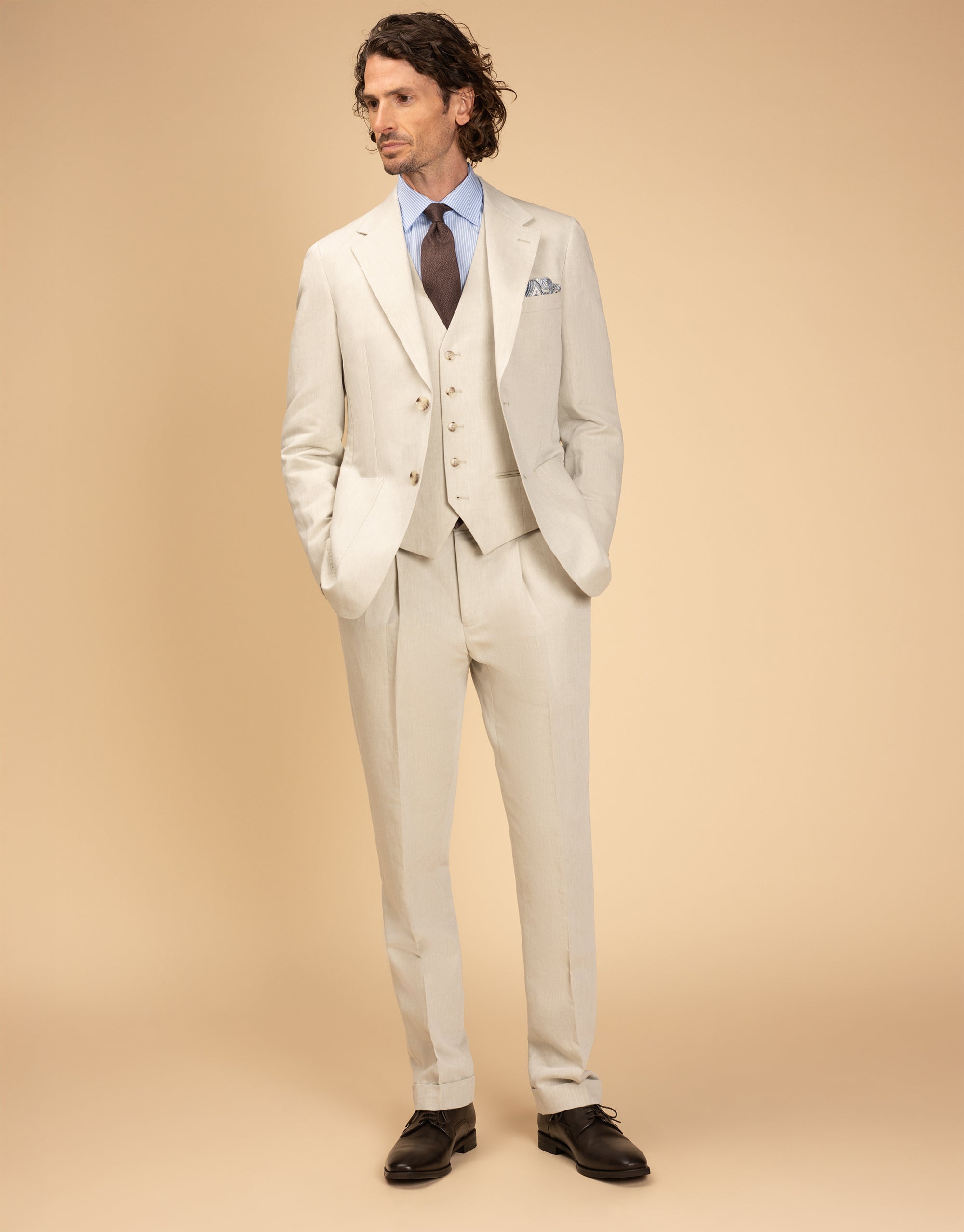 Tom is 185cm wearing size 96 Regular jacket & 84 trouser