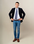 Ollie is 186cm wearing size 33