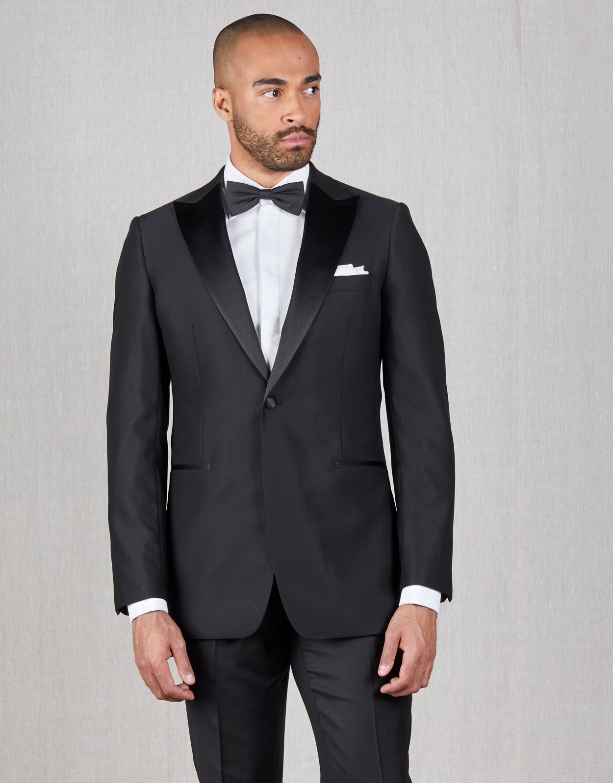 Don is 190cm wearing size 100 Tall