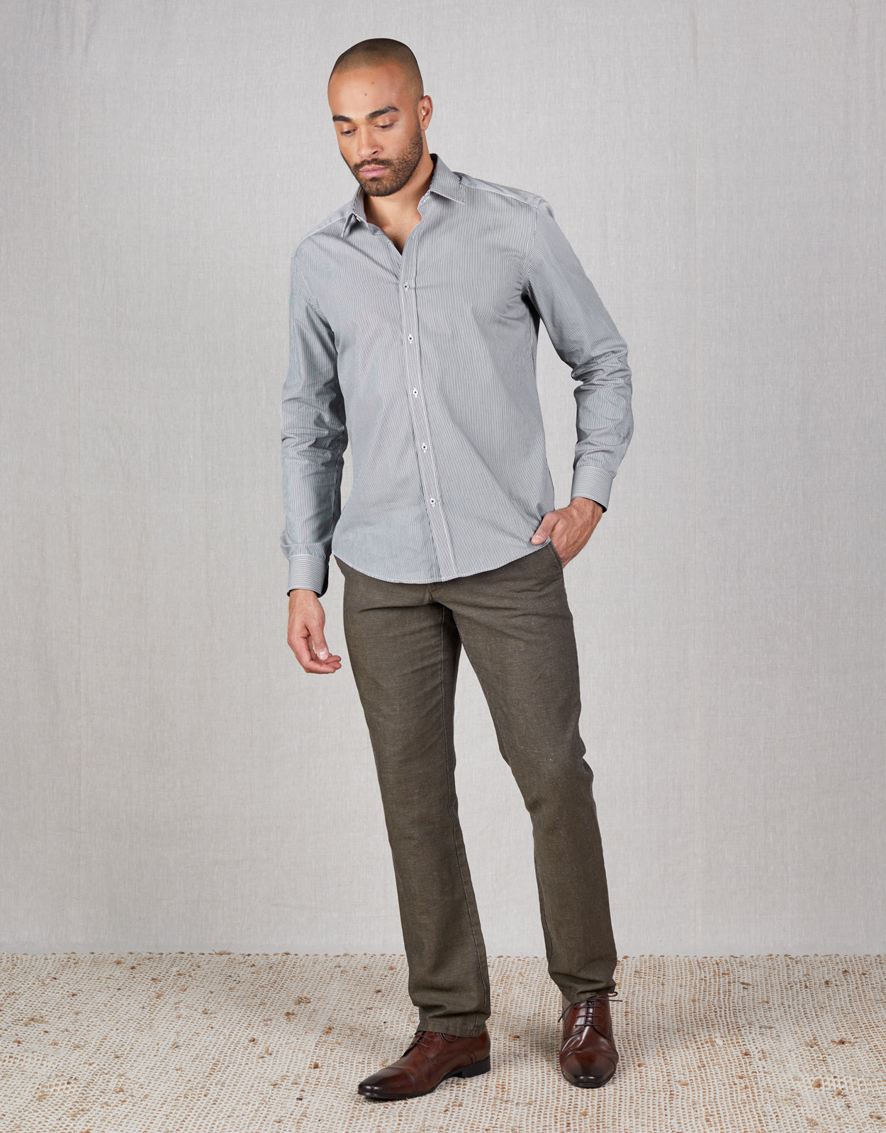 Don is 190cm wearing size 88R