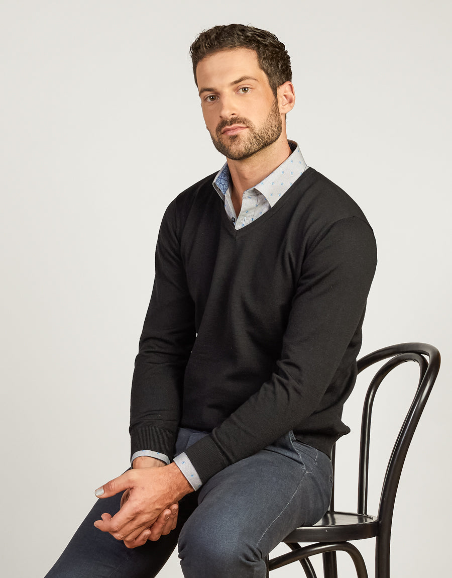 Mack is 190cm wearing size M